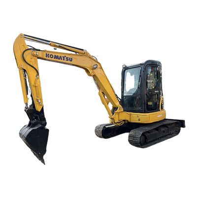 Tweedehands Komatsu PC50 graafmachine met goede prestaties en 5000 kg machinegewicht