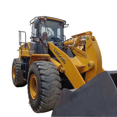 Tweedehands LiuGong LG 870H tractorloader in goede staat met LiuGong motor