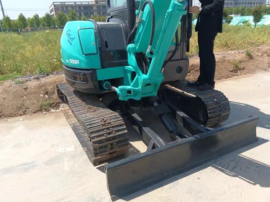 0.21M3 Bucket Capacity Gebruikte Kobelco SK55SR Crawler Excavator/Originale Hydraulische Klep