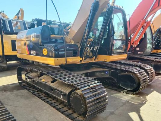 CAT 320 Graafmachine met originele hydraulische cilinder en 0-2000 werkuren uit Japan