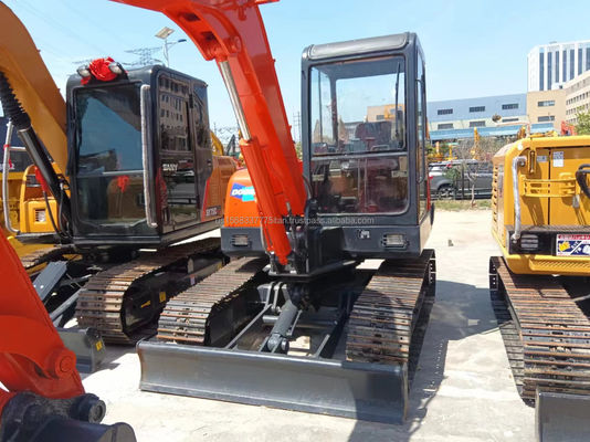 Hydraulische bouwmachine DOOSAN DH55 Graafmachine met goede efficiëntie en prestaties