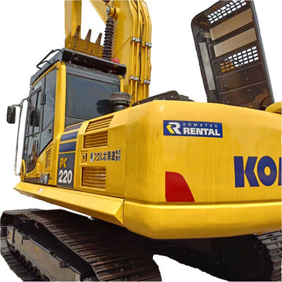 Komatsu PC220 graafmachine met 22000 kg machinegewicht en originele hydraulische cilinder