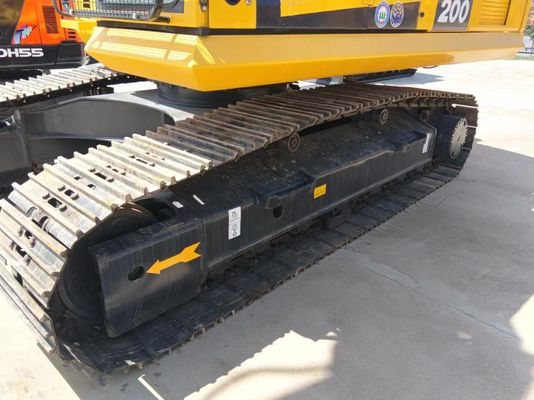 Oorspronkelijke Komatsu PC200 graafmachine met een capaciteit van 20 ton en een lage werktijd