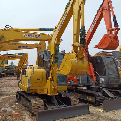 Gebruikte graafmachine van Komatsu PC56-7 met lage werktijden en een bedrijfsgewicht van 5 ton