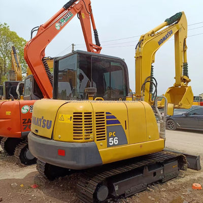 Komatsu PC56-7 Gebruikte graafmachine met 0-2000 werkuren en originele hydraulische klep