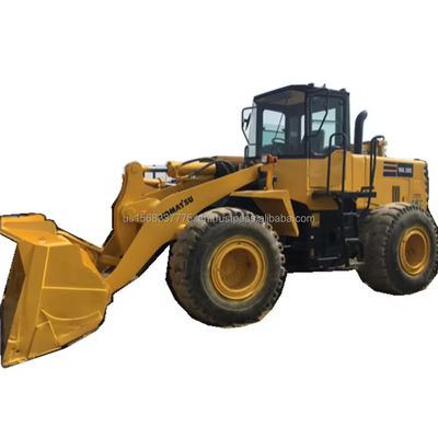 Gebruikte Komatsu WA 380 lader in Japan met originele hydraulische pomp en geweldige prestaties