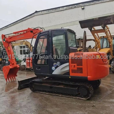 Gebruikte Hitachi ZX60 graafmachine met originele hydraulische klep en 7000 kg machinegewicht