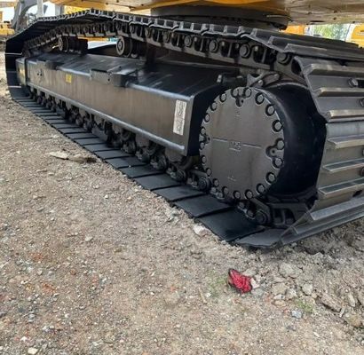24TON Komatsu graafmachine met 119 kW vermogen en originele hydraulische klep tegen betaalbare prijs