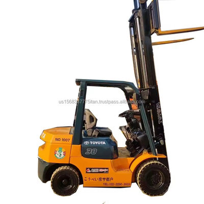 Toyota 7F30 vorklift en redelijk gebruikte machine met vorklengte 1000 mm Gewicht KG 3000 kg