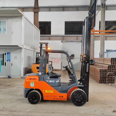 Redelijke TOYOTA 8F30 vorkheftruck voor de verkoop Gebruikte dieselmotor 1000 mm Vorklengte