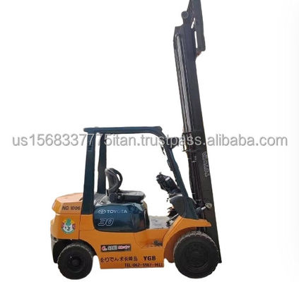 Toyota 4,5 ton FD45 vorklift met originele hydraulische cilinder en 0-2000 werkuren