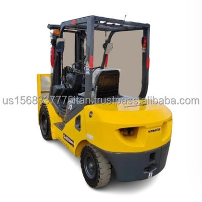 Gebruikte kleine Komatsu vorklift van 3 ton met Hangcha-motor en originele hydraulische pomp