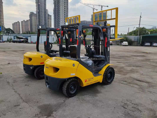 Gebruikte Komatsu 3 ton diesel vorklift 30 met 0-2000 werkuren en eenvoudig onderhoud