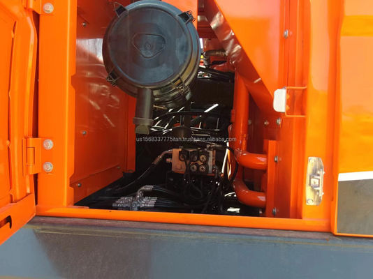 Gebruikte Doosan DX300 graafmachine met een emmercapaciteit van 1,5 m3 en een machinegewicht van 30000 kg