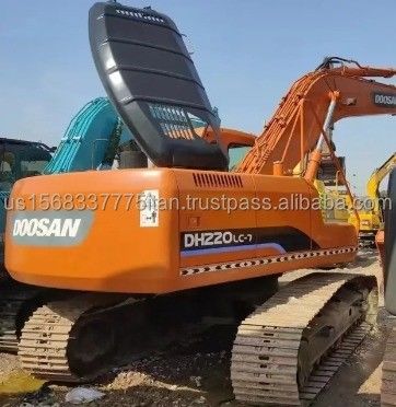 Doosan DH220-7 graafmachine gebruikt en in goede staat met originele hydraulische klep