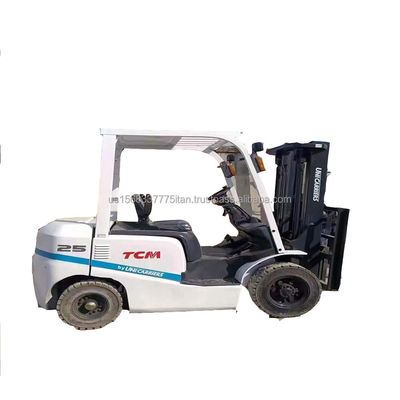 TCM 25 Vorkheftruck met grote prestaties Min. Lifthoogte 4.5 Jaar 2012 Gebruikte machine