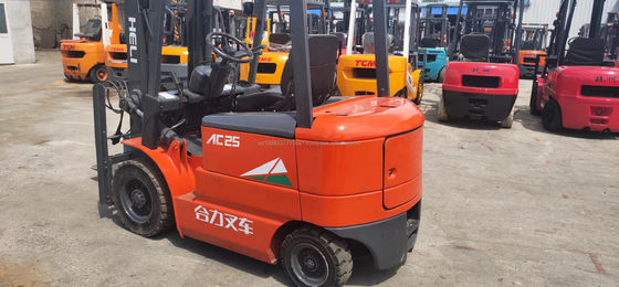 Gebruikte heftruck Diesel Heli AC25 met een uitstekende prestatie en origineel in 2012