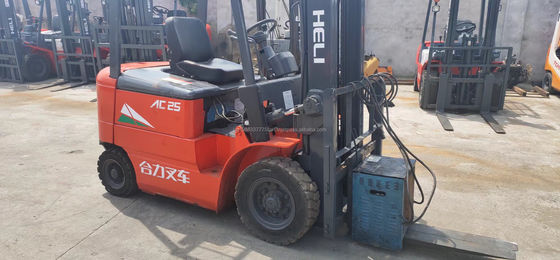 Gebruikte heftruck Diesel Heli AC25 met een uitstekende prestatie en origineel in 2012