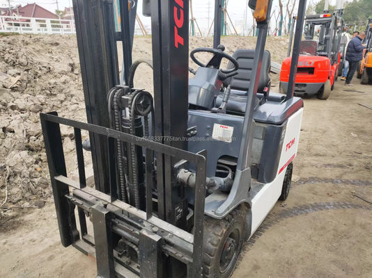 3 ton TCM vorklift tweedehands vorklift 2M vorklengte Diesel motor krachtbron