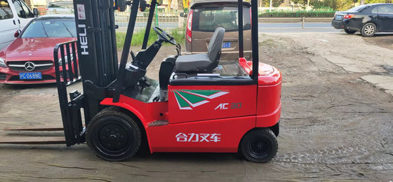 Krachtige EVERLIFT Heli AC30 Diesel Vorklift 4500 kg Gewicht en Japan Nissan Motor