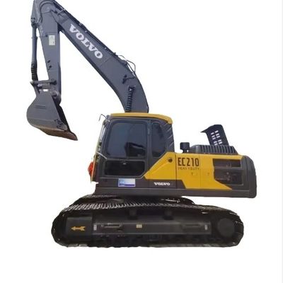 Gebruikte Volvo 210 graafmachine uit 2016 uitgerust met originele hydraulische klep in Shanghai Port