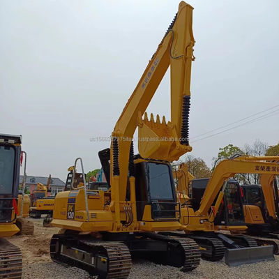 Shanghai goede gebruikte graafmachine Komatsu PC130 met 13000 KG gewicht en 48 kw vermogen