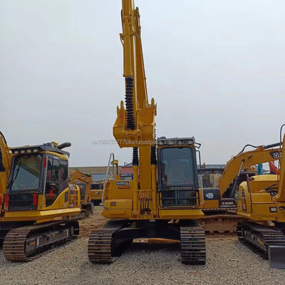 Shanghai goede gebruikte graafmachine Komatsu PC130 met 13000 KG gewicht en 48 kw vermogen