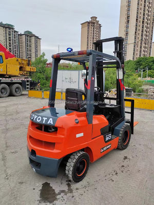 Tweedehands Toyota 9F30 vorklift Een betrouwbare en duurzame oplossing voor materiaalverwerking
