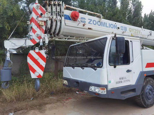 ZOOMLION 25 ton kraan met uitstekende prestaties en hoge laadcapaciteit