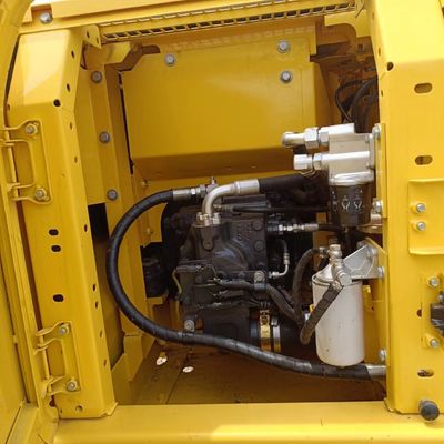 13 ton bedrijfsgewicht Komatsu PC130 Gebruikte graafmachine Originele ontwerp goede staat