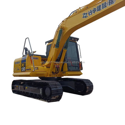 Originele Japanse Komatsu PC130 graafmachine met een emmercapaciteit van 0,48 m3 en een lage werktijd