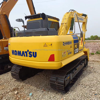 Originele Japanse Komatsu PC130 graafmachine met een emmercapaciteit van 0,48 m3 en een lage werktijd