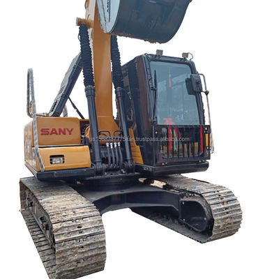 Gebruikte Sany SY135C graafmachine met uitstekende prestaties en originele hydraulische klep