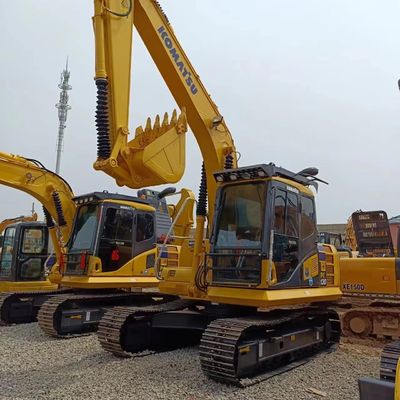 Komatsu PC130 graafmachine met originele hydraulische cilinder en goede werkomstandigheden