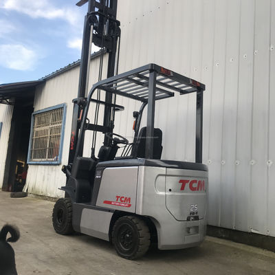 TCM 25 4,5 meter 2,5 ton Gebruikte vorkhef 2012 Gebruikte machine voor grote prestaties