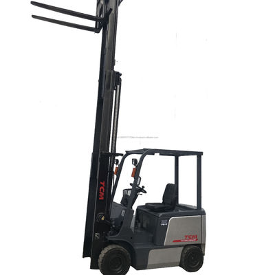 Vorklengte 1000 mm TCM 25 Gebruikte vorkhef 4,5 m 2,5 ton Grote prestaties Gebruikte machine