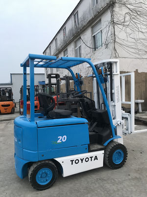 Gebruikte Toyota 2 ton vorklift te koop en jaar 2012 Diesel elektrische propaan energiebron