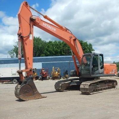 24 ton Hitachi ZX240 graafmachine met 1,2 m3 emmercapaciteit en perfecte prestaties