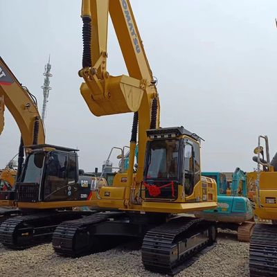 Gebruikte Komatsu PC220-graafmachine met 0-2000 werkuren en een werkgewicht van 22 ton