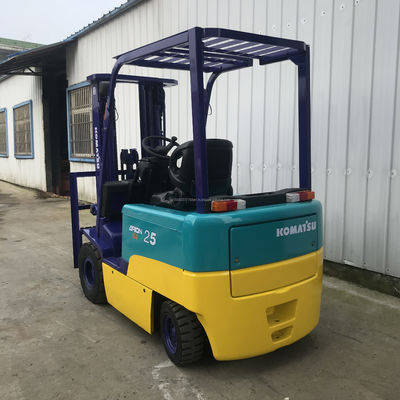 Elektrische vorklift met 2500 kg gewicht en uitstekende prestaties Originele Komatsu 25