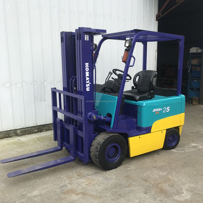 Elektrische vorklift met 2500 kg gewicht en uitstekende prestaties Originele Komatsu 25