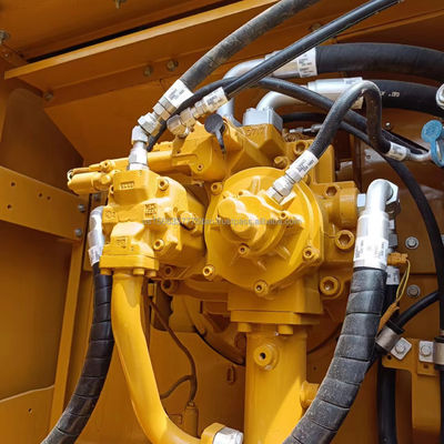 Gebruikte graafmachine Caterpillar CAT 349 met een emmercapaciteit van 1,8 m3 en een lage werktijd