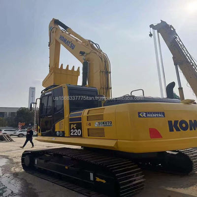 Bekostigbare Komatsu PC220 22 ton graafmachine uit Japan met geweldige prestaties
