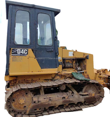 Gebruikte CAT D4C-bulldozer voor grondvervaardigingsapparatuur in uitstekende staat