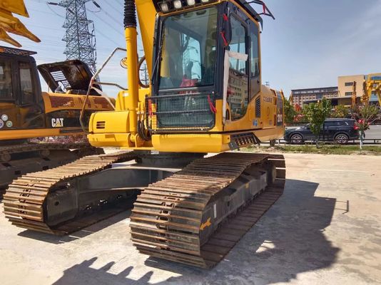CE EPA gecertificeerde gebruikte Komatsu PC220 graafmachine met 119 kW vermogen en 22000 kg gewicht