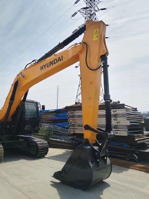 Gebruikte Hyundai 220LC-9S graafmachine met originele hydraulische pomp en Ce-motor