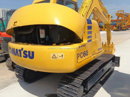 2016 Komatsu PC60 Gebruikte graafmachine Hydraulische graafmachine Crawler originele Hydraulische klep