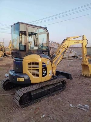 Mini graafmachine Komatsu PC35 tweedehands met 11.2kw vermogen en 0.2M3 emmercapaciteit