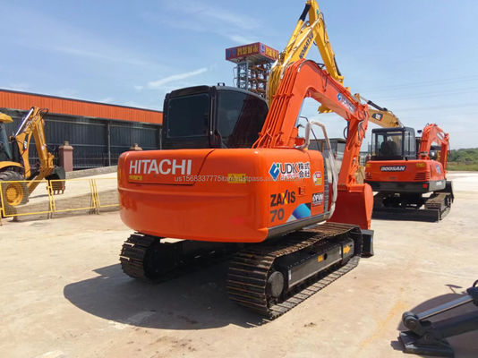 Gebruikte Hitachi ZX70 graafmachine met 98 kW vermogen en lage werktijden